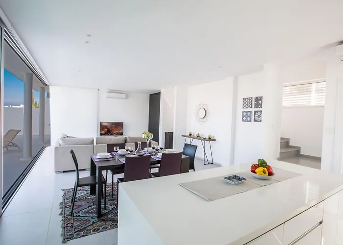 Panemorfi - Luxury Brand New 3 Bedroom With Private Pool Protaras