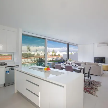 빌라 Panemorfi - Luxury Brand New 3 Bedroom With Private Pool And Sea Views