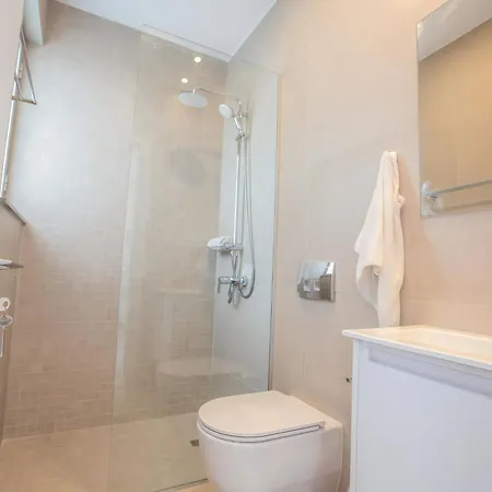 Villa Villa Ava Aq Bp3