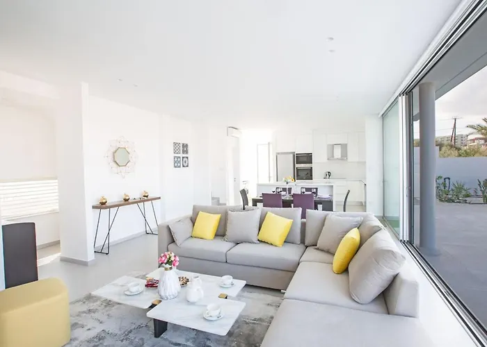 Panemorfi - Luxury Brand New 3 Bedroom With Private Pool Vilă Protaras